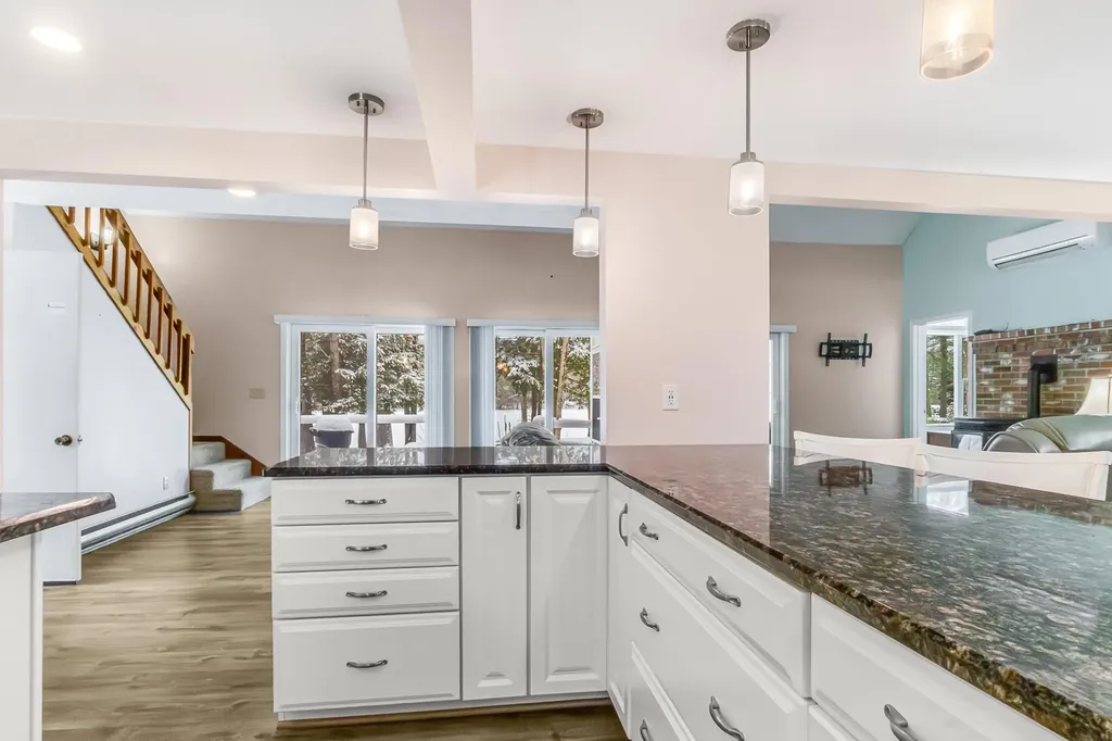 59 Crescent Drive Waterboro ME 04061