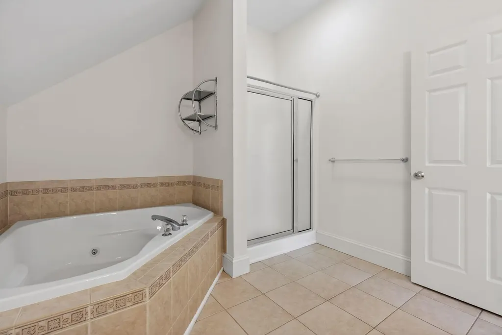 60 Ridge Road Portland ME 04103