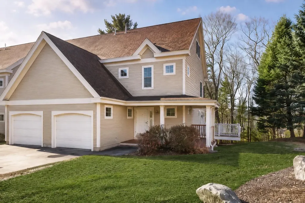 60 Ridge Road Portland ME 04103