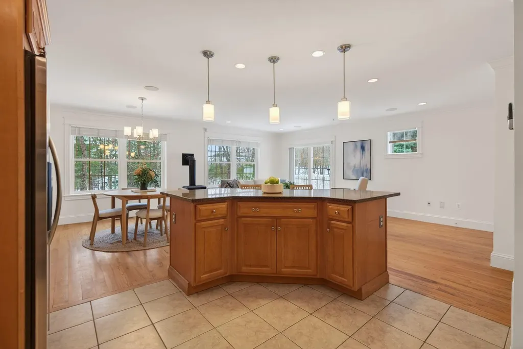 60 Ridge Road Portland ME 04103