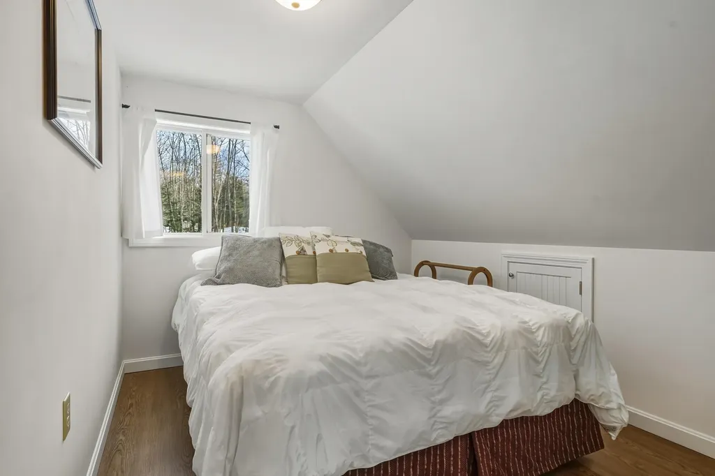 54 Schrader Drive Denmark ME 04022