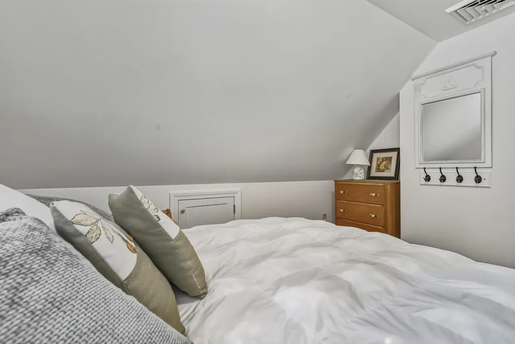 54 Schrader Drive Denmark ME 04022