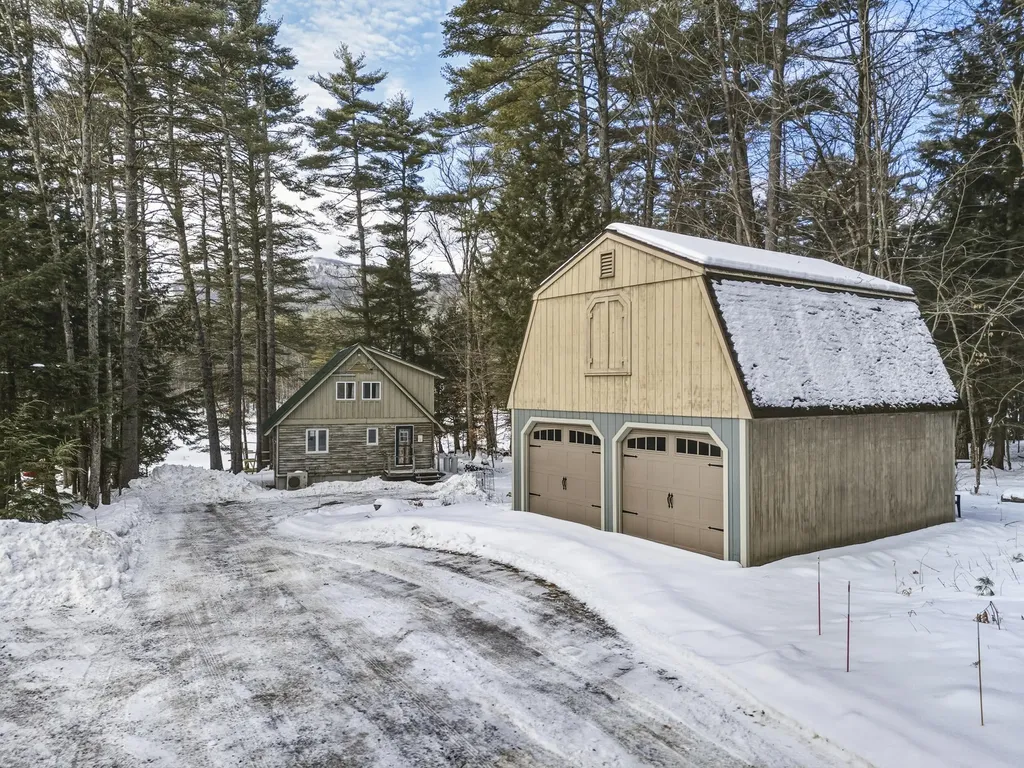 54 Schrader Drive Denmark ME 04022