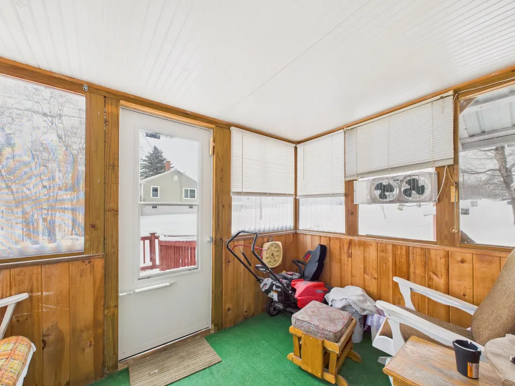160 Fulton Street Van Buren ME 04785