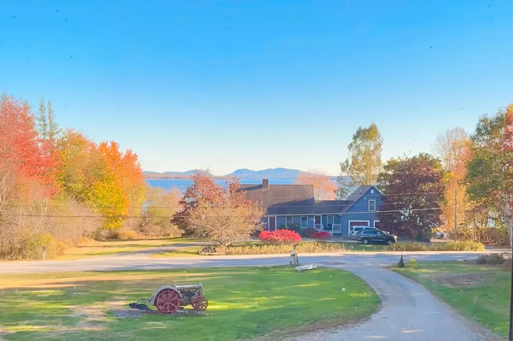 967 Newbury Neck Road Surry ME 04684