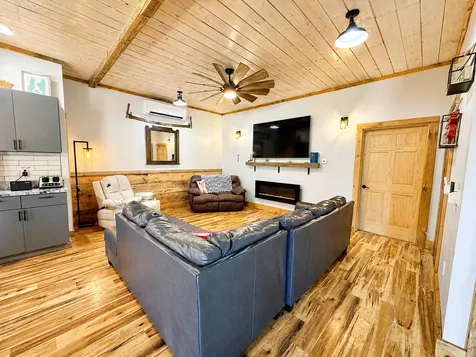 967 Newbury Neck Road Surry ME 04684