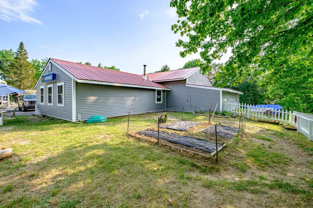 819 Naples Road Harrison ME 04040
