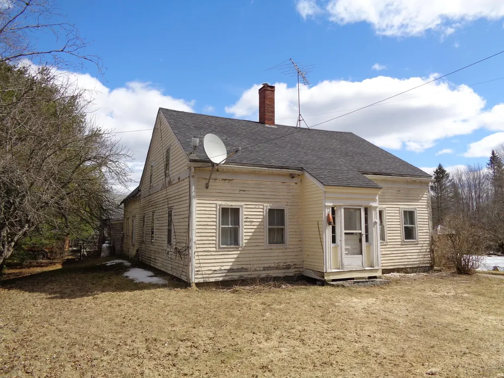 18 Dyer Bay Road Steuben ME 04680