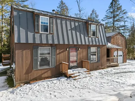 142 Ichabod Lane Hampden ME 04444