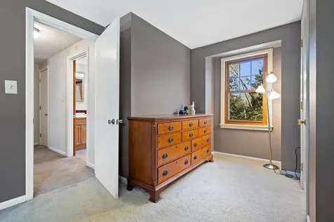 142 Ichabod Lane Hampden ME 04444