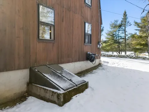 142 Ichabod Lane Hampden ME 04444