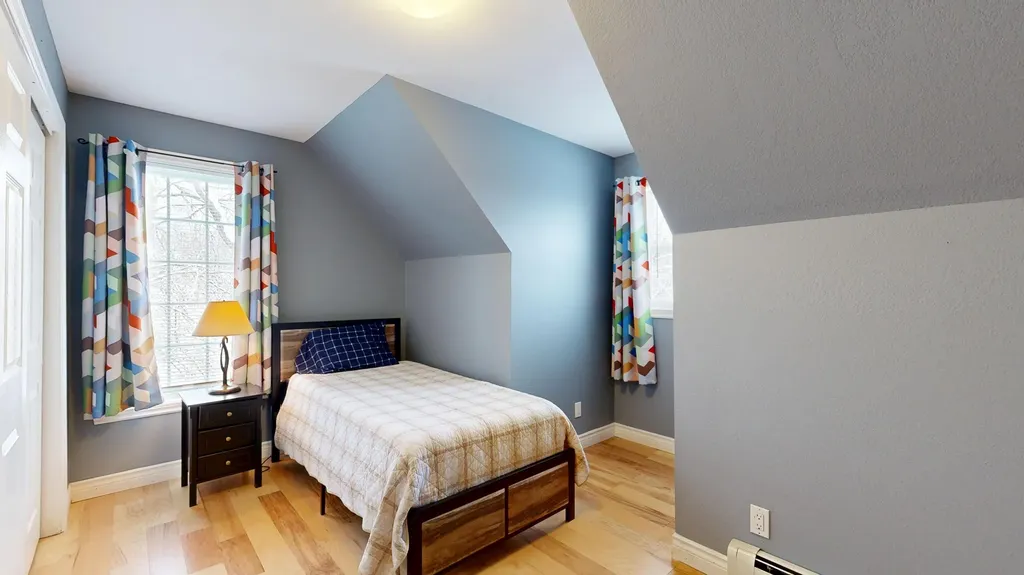 599 Court Street Auburn ME 04210