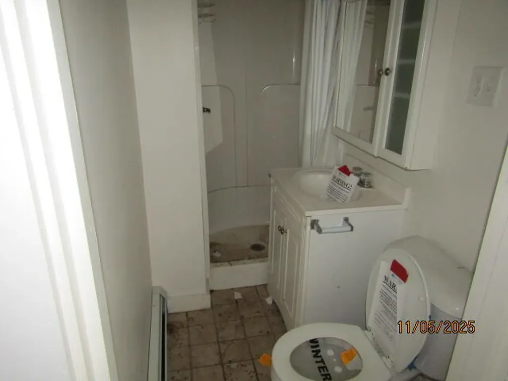 288 Shaker Road Gray ME 04039