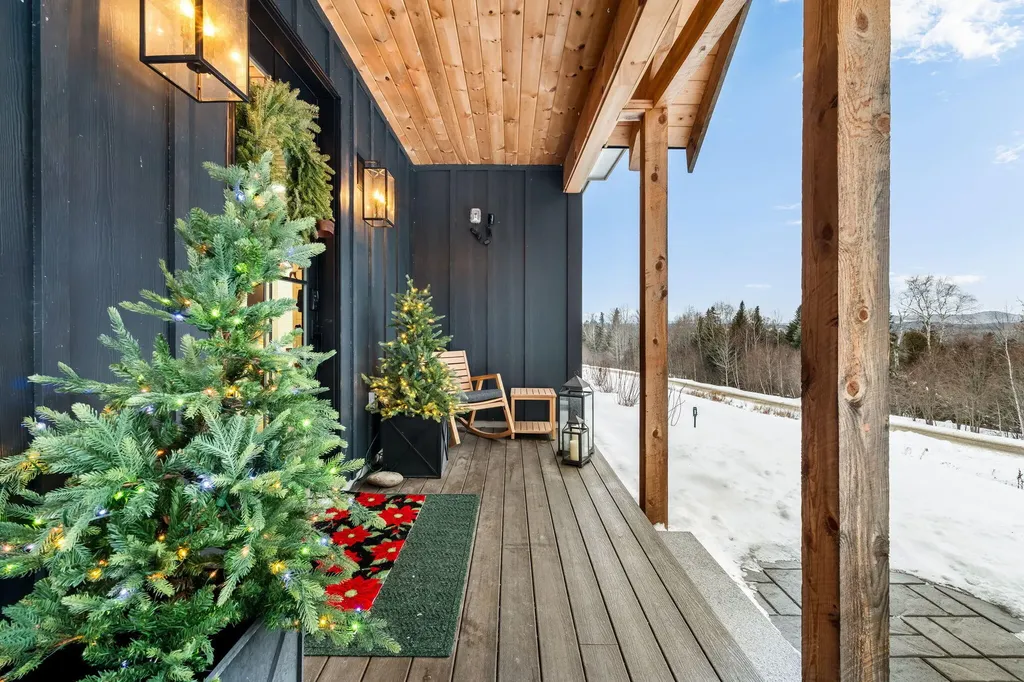 17 Moose Ridge Road Rangeley ME 04970