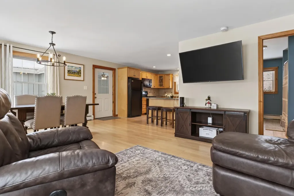 23 Robinson Way Bridgton ME 04009