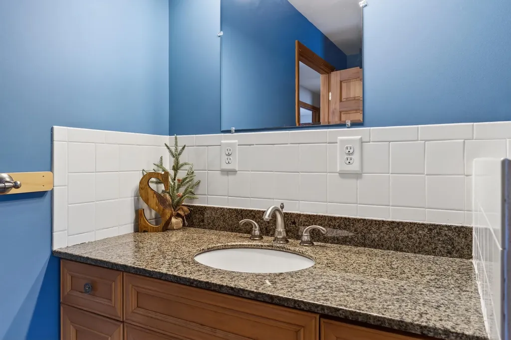 23 Robinson Way Bridgton ME 04009