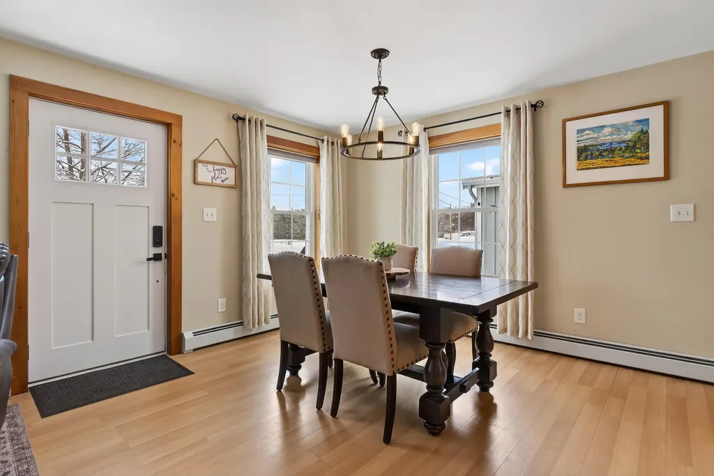 23 Robinson Way Bridgton ME 04009