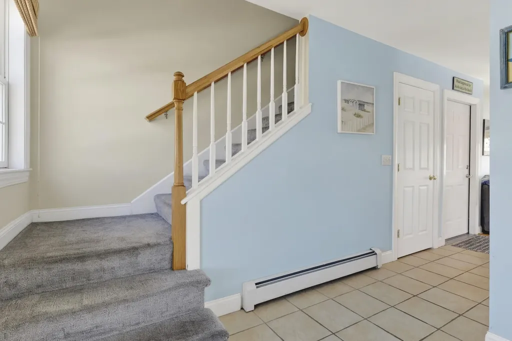 106 E Grand Avenue Old Orchard Beach ME 04064