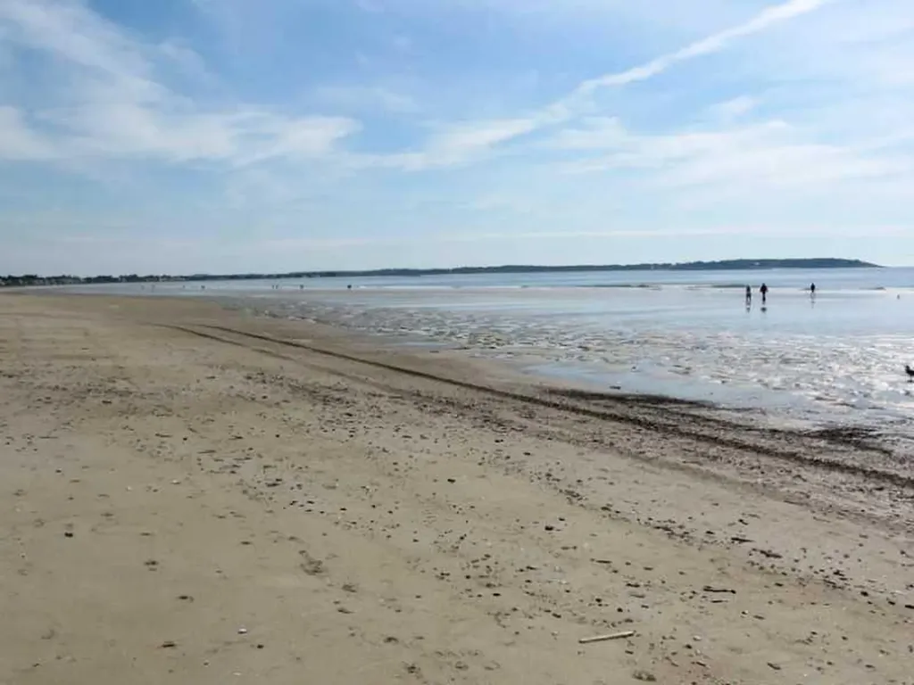 106 E Grand Avenue Old Orchard Beach ME 04064