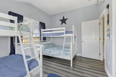 106 E Grand Avenue Old Orchard Beach ME 04064