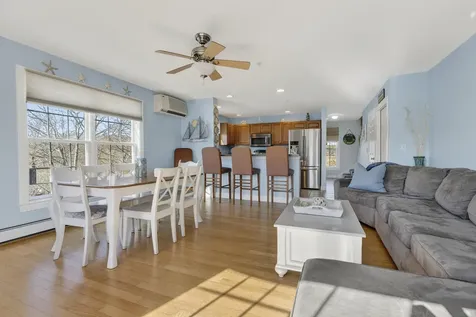 106 E Grand Avenue Old Orchard Beach ME 04064