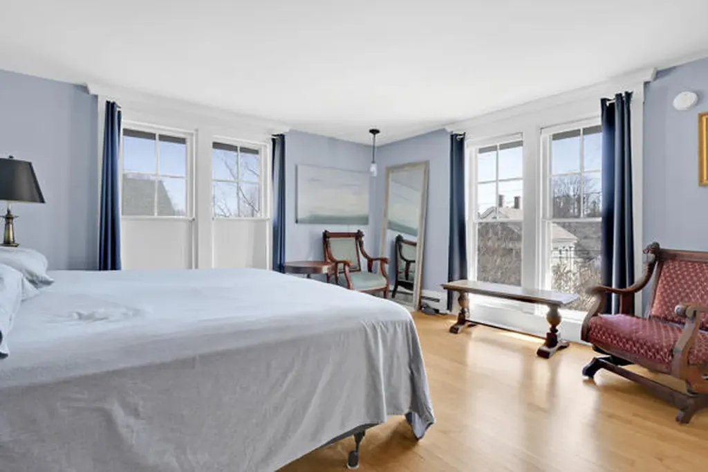 274 Front Street Richmond ME 04357