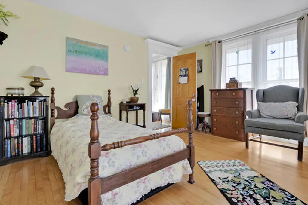 274 Front Street Richmond ME 04357