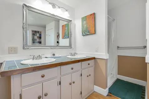 274 Front Street Richmond ME 04357