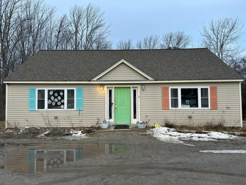 10 South Street Blue Hill ME 04614