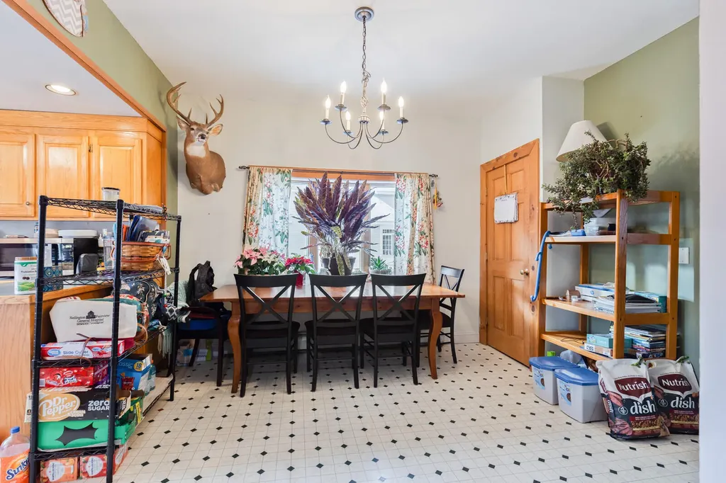 88 Pine Street Madison ME 04950