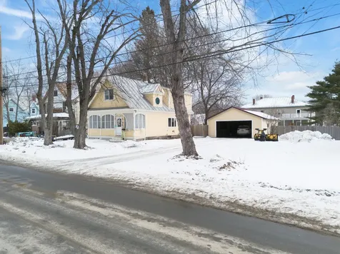 88 Pine Street Madison ME 04950