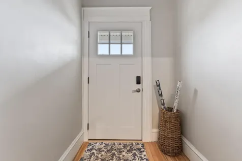 31 Burbank Street Lewiston ME 04240