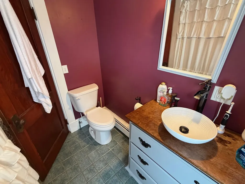18 Riverside Terrace Guilford ME 04443