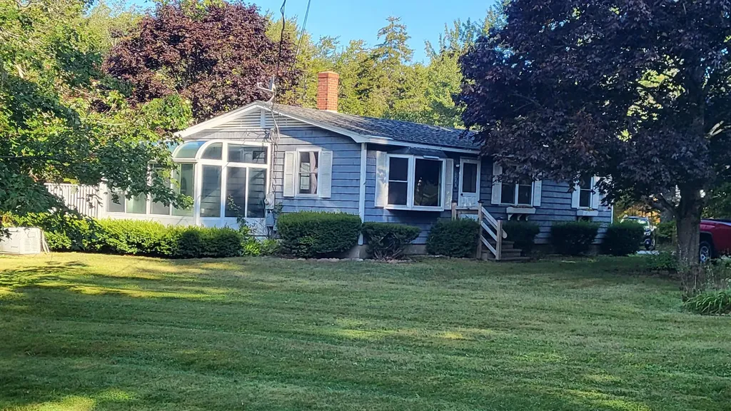 224 Wallston Road Saint George ME 04860