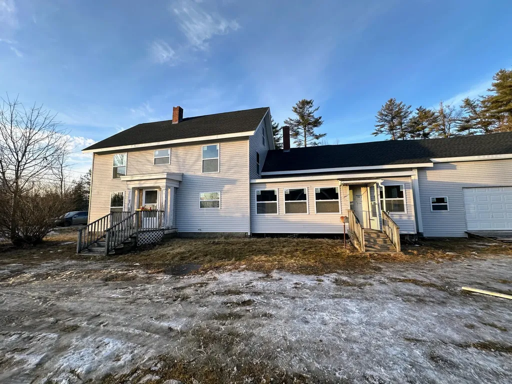 21 Mortland Road Searsport ME 04974