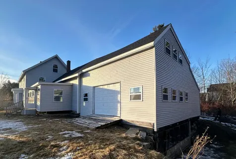 21 Mortland Road Searsport ME 04974