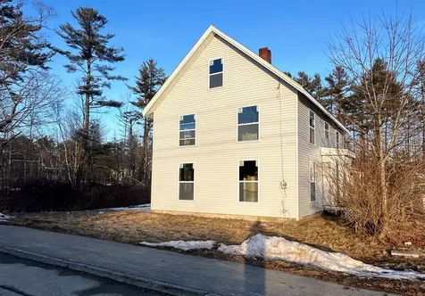 21 Mortland Road Searsport ME 04974