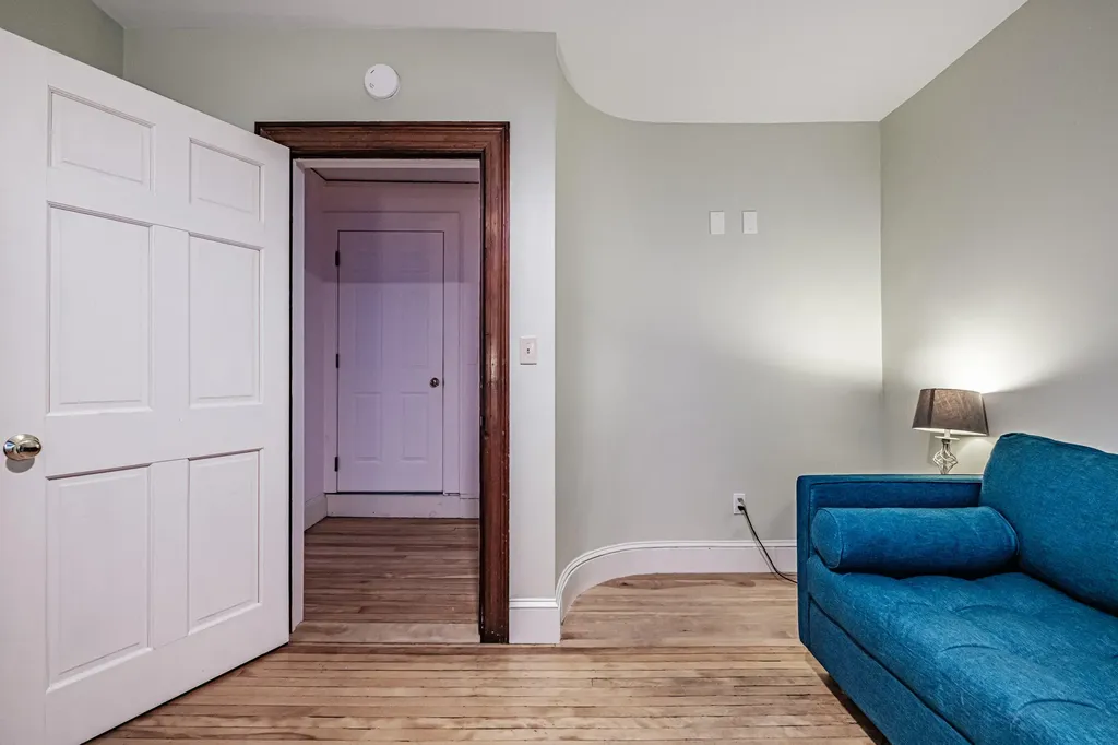 536 Cumberland Avenue Portland ME 04101