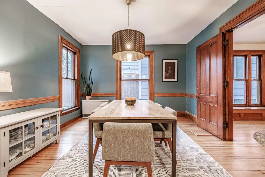 536 Cumberland Avenue Portland ME 04101