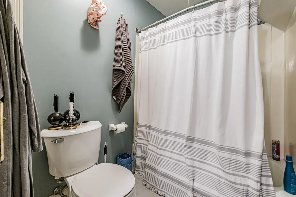 536 Cumberland Avenue Portland ME 04101