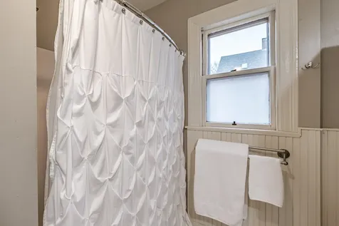 536 Cumberland Avenue Portland ME 04101