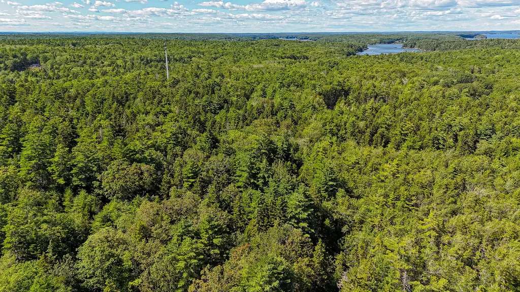 1 Plum Lane Georgetown ME 04548