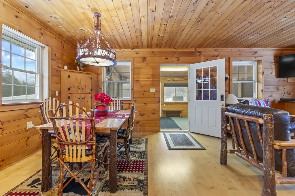 25 Old Bingham Road Solon ME 04979
