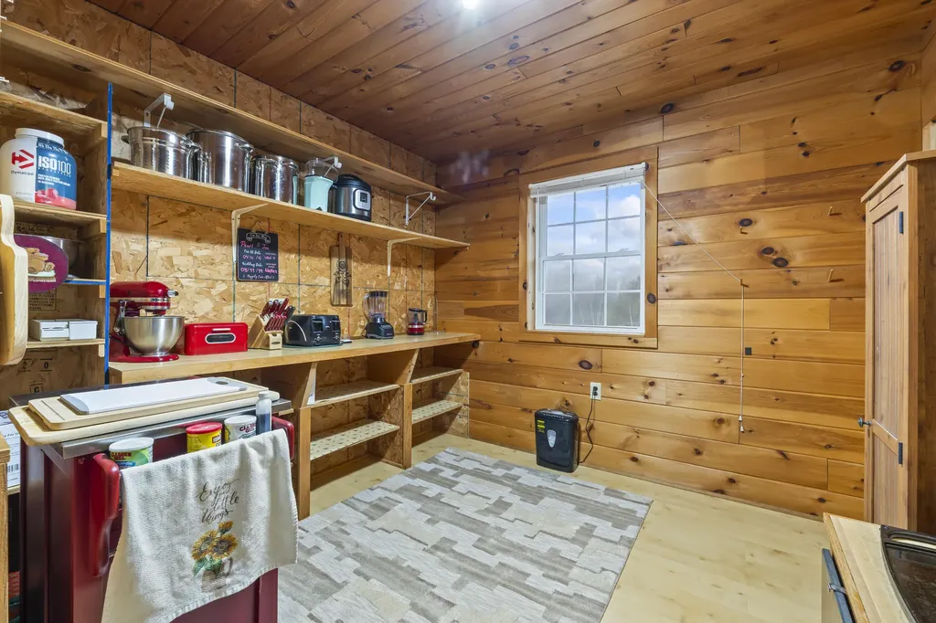 25 Old Bingham Road Solon ME 04979