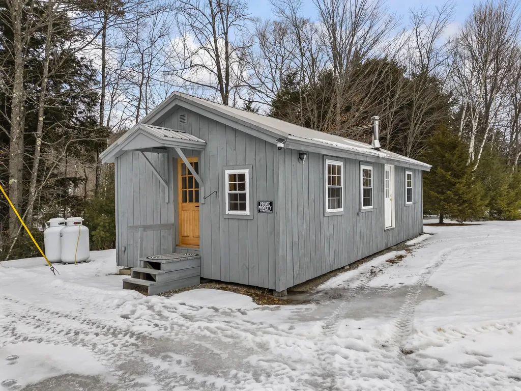 25 Old Bingham Road Solon ME 04979