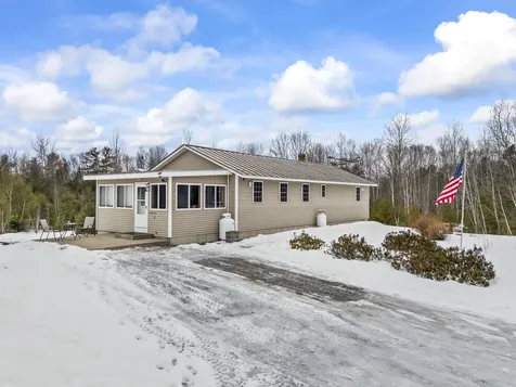 25 Old Bingham Road Solon ME 04979
