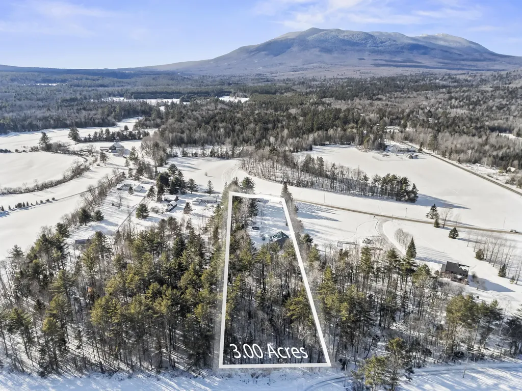 26 Christen Road Kingfield ME 04947