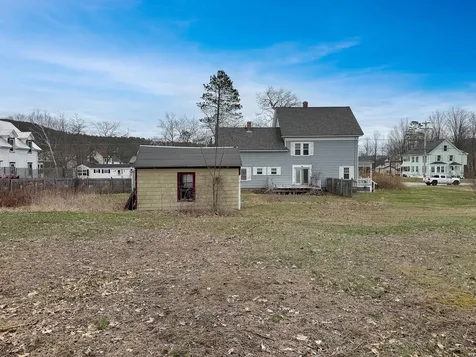 40 Pine Street Dixfield ME 04224