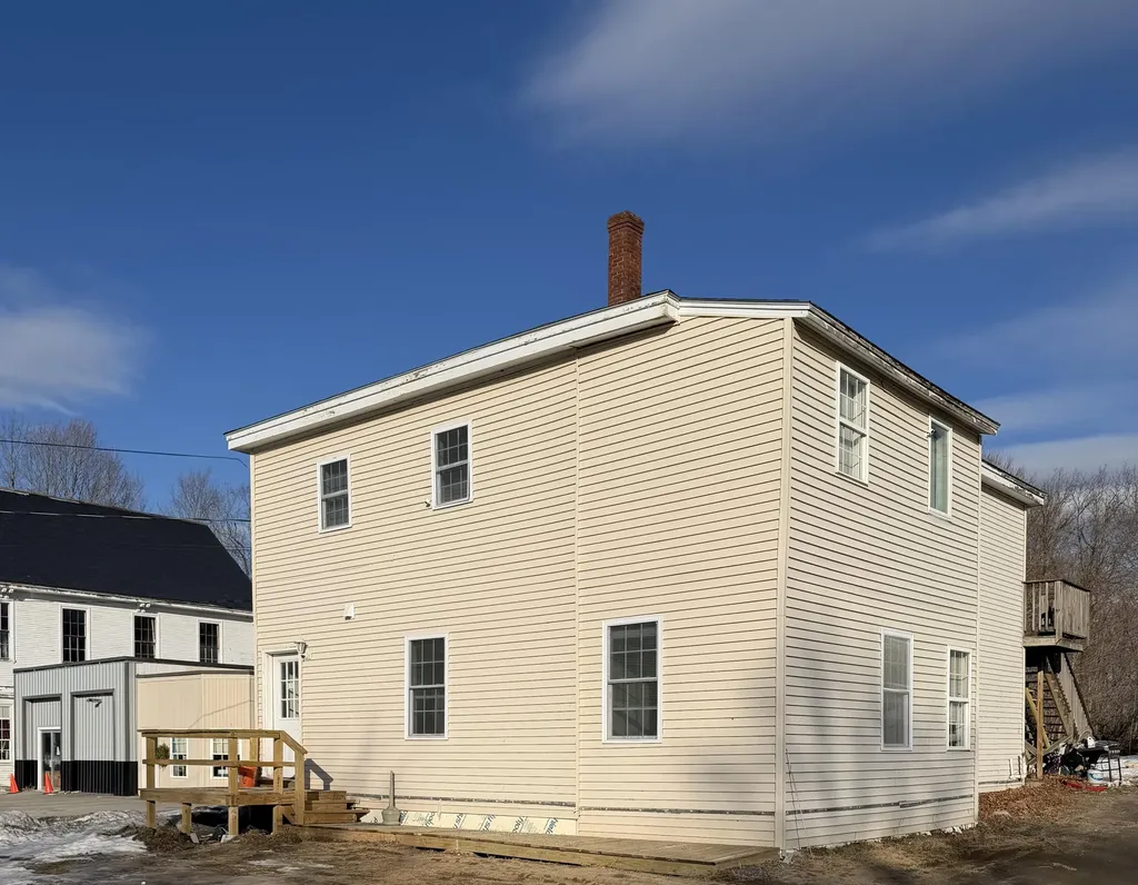 336 Main Street Corinth ME 04427