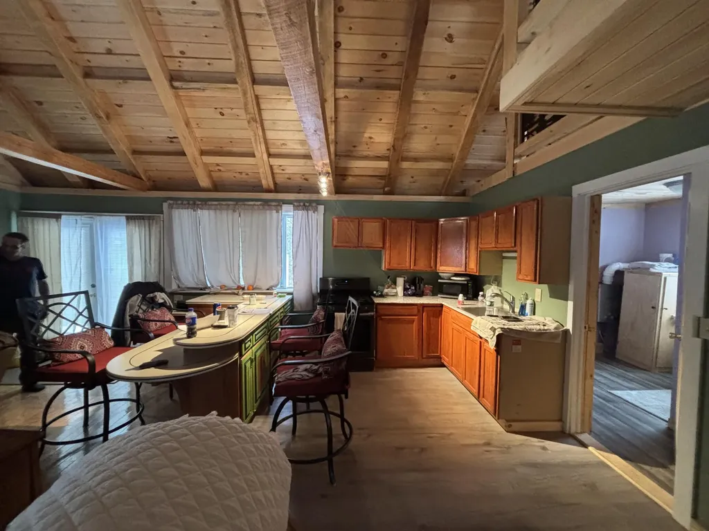 59 Twin Oaks Drive Saint Albans ME 04971